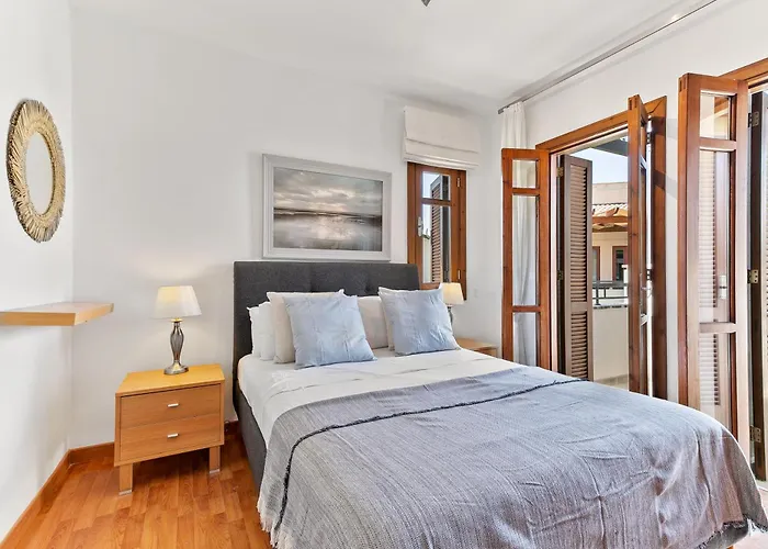 2 Bedroom Chloe With Communal Pool, Aphrodite Hills * Kouklia