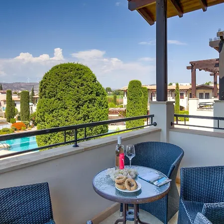 2 Bedroom Chloe With Communal Pool, Aphrodite Hills *