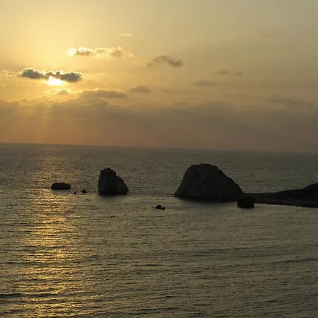 2 Bedroom Chloe With Communal Pool, Aphrodite Hills *