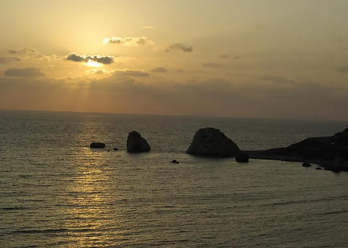 2 Bedroom Chloe With Communal Pool, Aphrodite Hills *