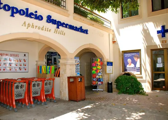 2 Bedroom Chloe With Communal Pool, Aphrodite Hills